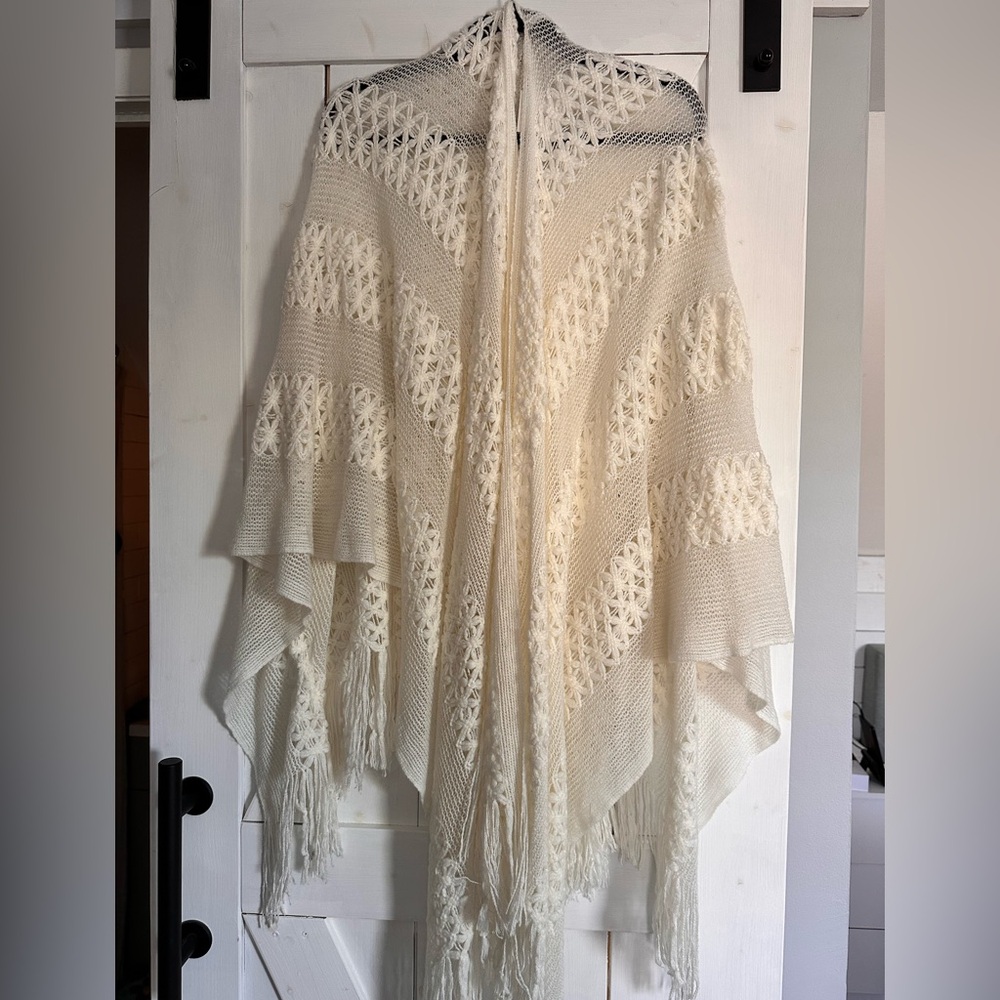 White wrap